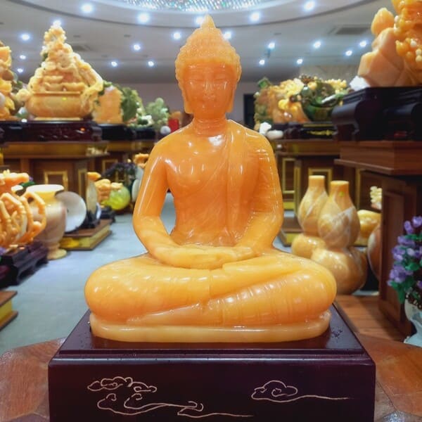 Tượng Phật Thích Ca Đá Phong Thủy Ngọc Hoàng Long Tự Nhiên 26cm