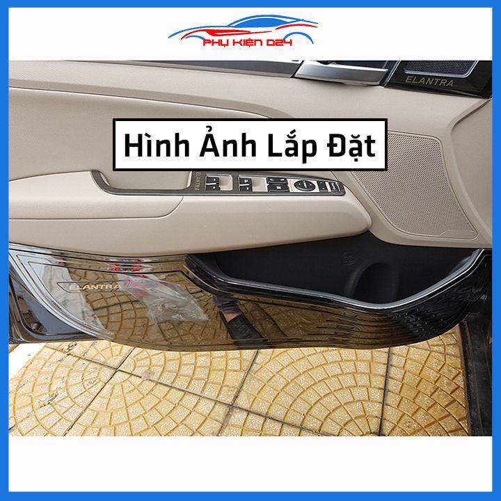 Bộ ốp tapli Elantra 2016-2017-2018-2019-2020-2021-2022 vân Titan chống xước va đập khi mở cửa và làm đẹp xe