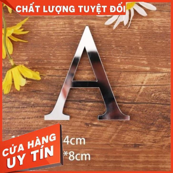 Chữ cái tráng gương độc đáo cho trang trí tường