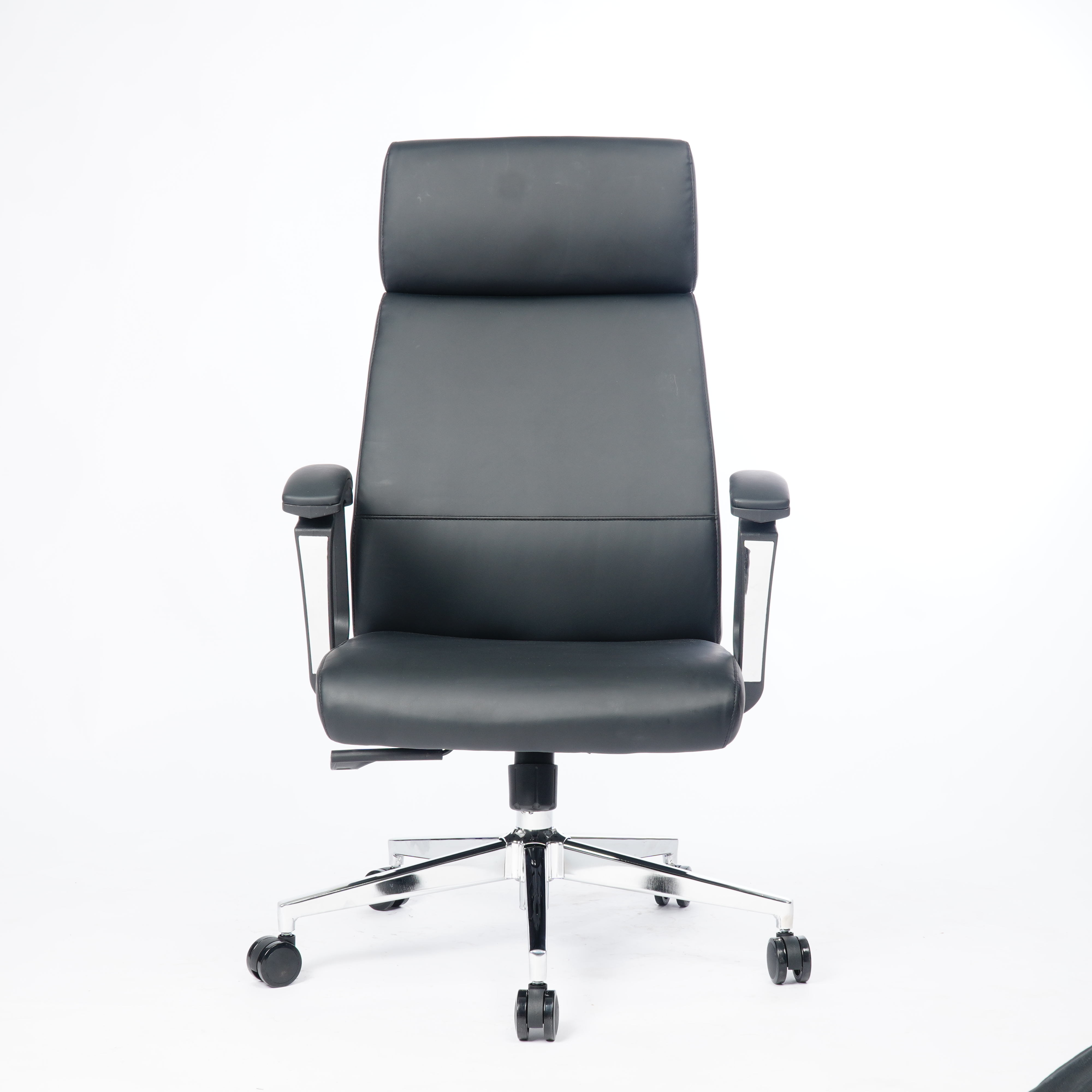 Ghế xoay văn phòng da hiện đại LB6701
