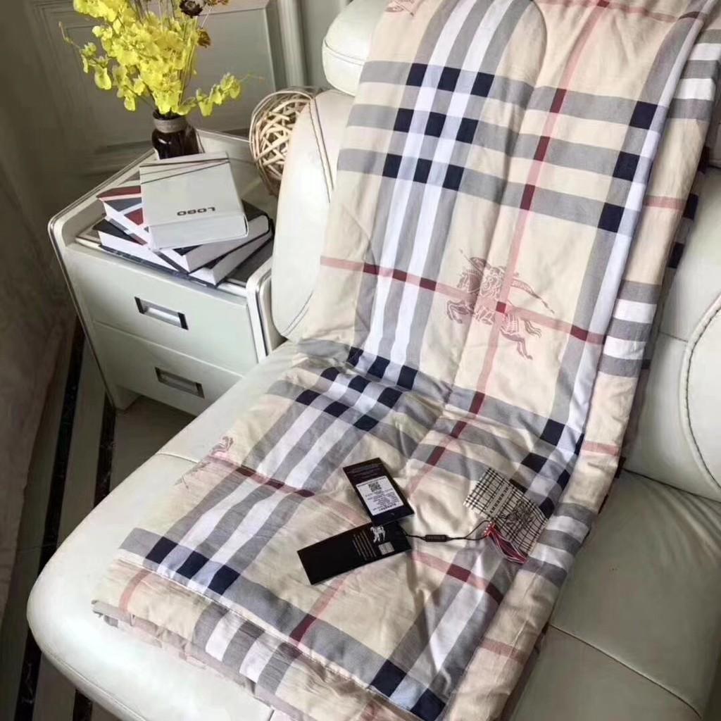 Chăn Đũi Hè Burberry Kẻ Họa Tiết Cao Cấp 2mx2.3m - Chăn Hè Thu-Họa Tiết Sang Trọng Cotton 100% Mềm Mát