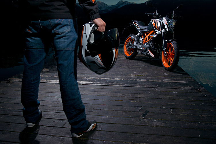 Xe Mô Tô KTM 390 Duke - Trắng