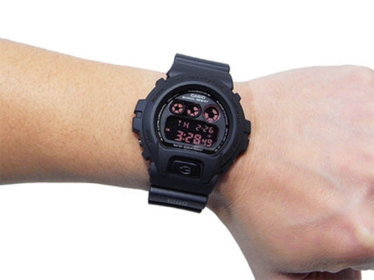 Đồng hồ nam dây nhựa Casio G-SHOCK DW-6900MS-1DR