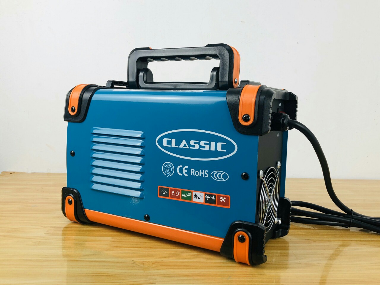 MÁY HÀN QUE ĐIỆN TỬ CLASSIC ZX7-200I - HÀNG CHÍNH HÃNG