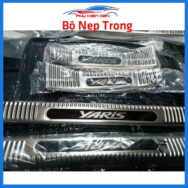 Bộ ốp bậc cửa trong ngoài nẹp bước chân Yaris 2019-2020 Inox chống trầy trang trí xe