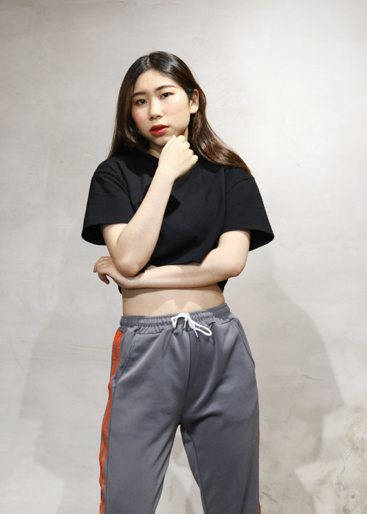 Áo Áo Croptop Ngắn Tay Form Rộng