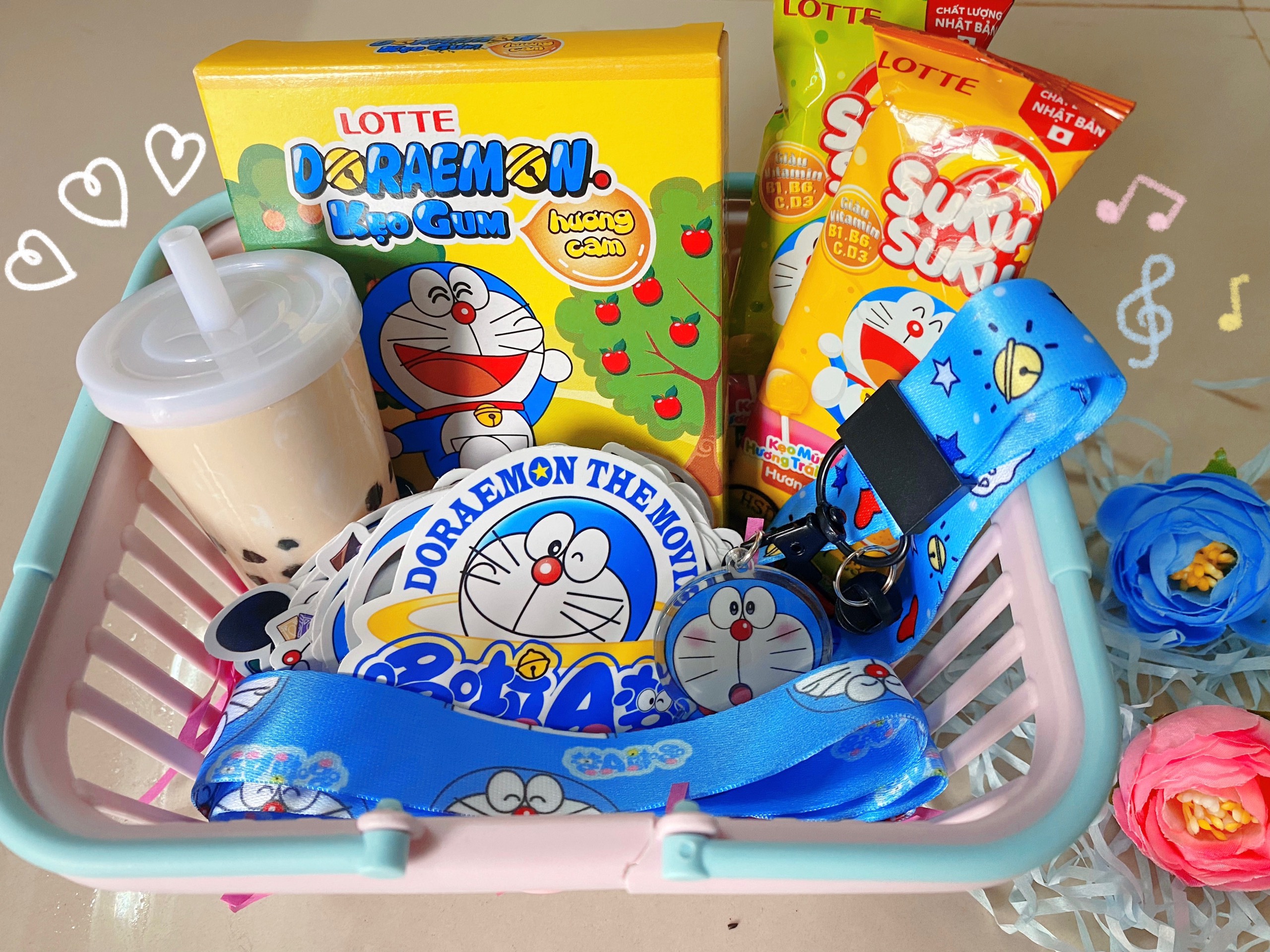 Sét quà Doraemon xinh xắn cho fan chú mèo máy đáng yêu