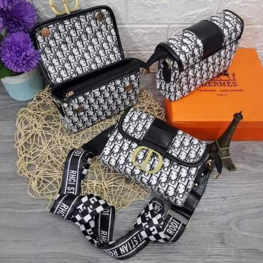 Túi xách, túi đeo vai, đeo chéo nữ MiiZzu khoá CD thiết kế thời trang xịn sò phong cách Hàn Quốc size 18cm