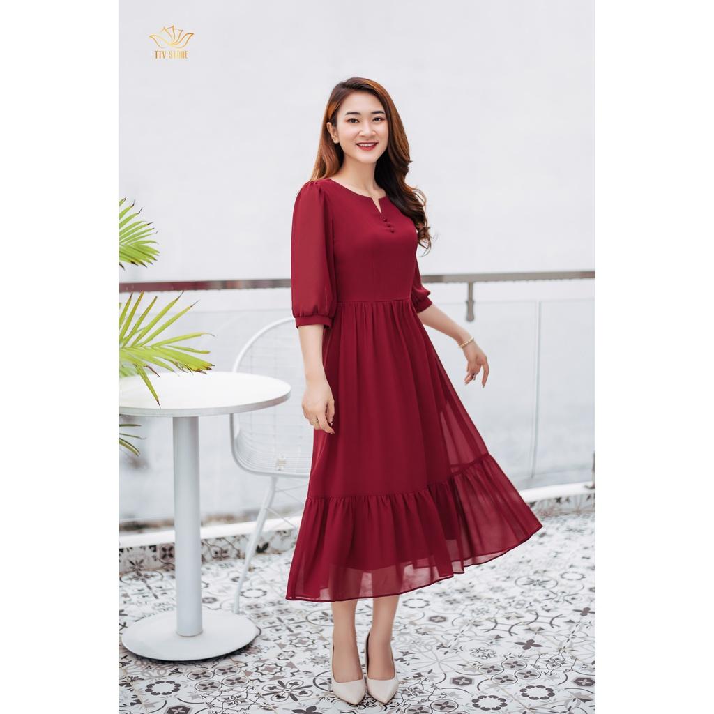 Đầm maxi trung niên thiết kế cổ tròn khoét V tay lỡ đỏ đô TTV1046
