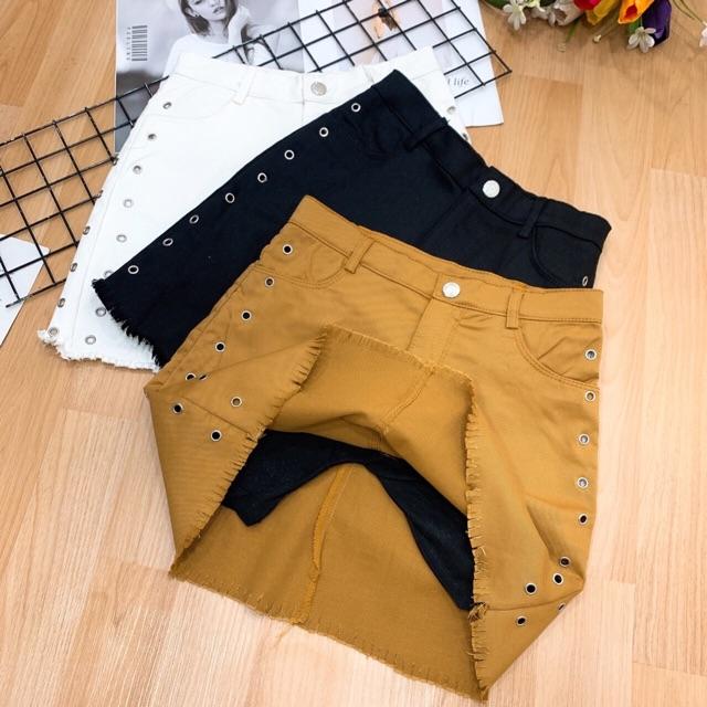 Chân váy kaki dập nút hai bên
