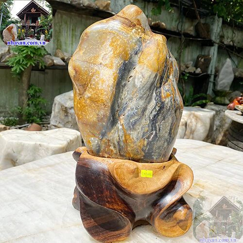 Trụ đá canxedon tự nhiên vân đá xám vàng tuyệt đẹp giúp không gian sống trở nên gần gũi thiên nhiên và sang trọng hơn CXD116 trọng lượng 10.4kg