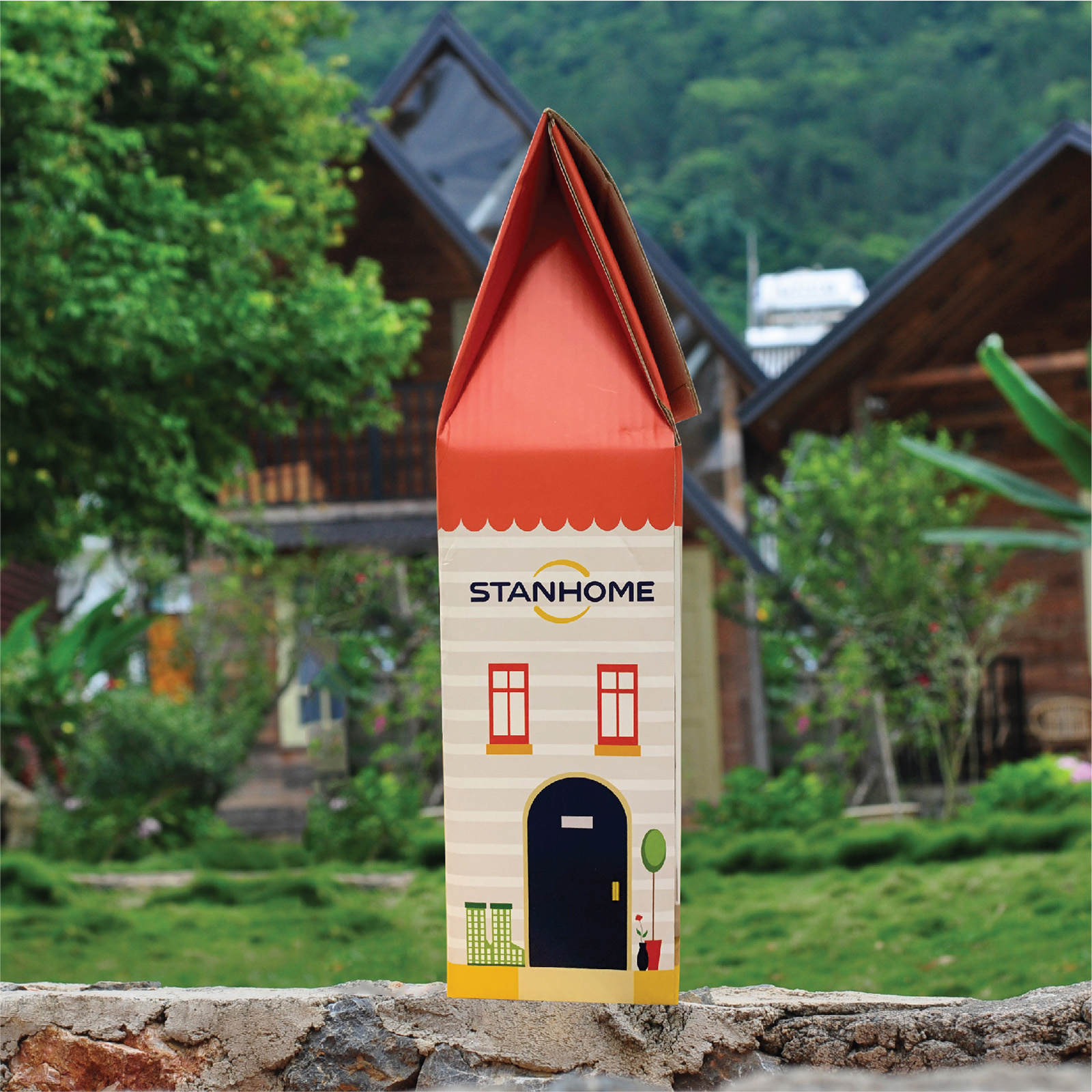 Hộp quà tặng rước lộc vào nhà 2 Stanhome multisurface care+ express shine care+ easy wood 500ml/chai x 3 chai/set