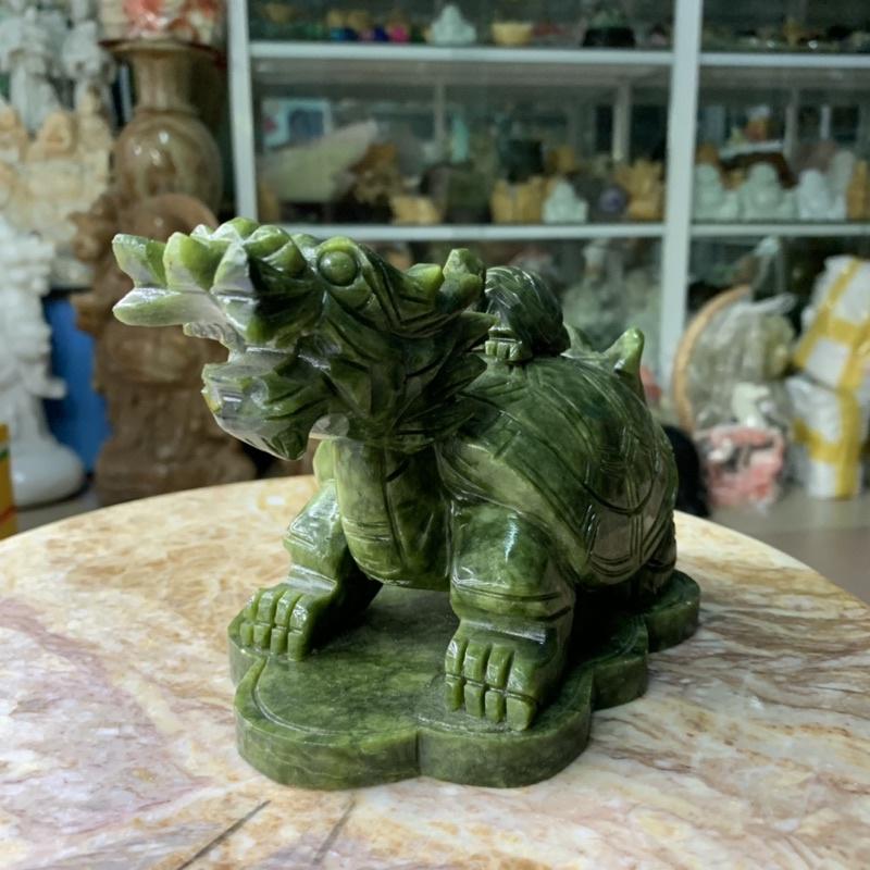 Cụ Long Quy Cõng Rùa Con Đá Ngọc Ấn Độ - cao 12cm, ngang 18cm