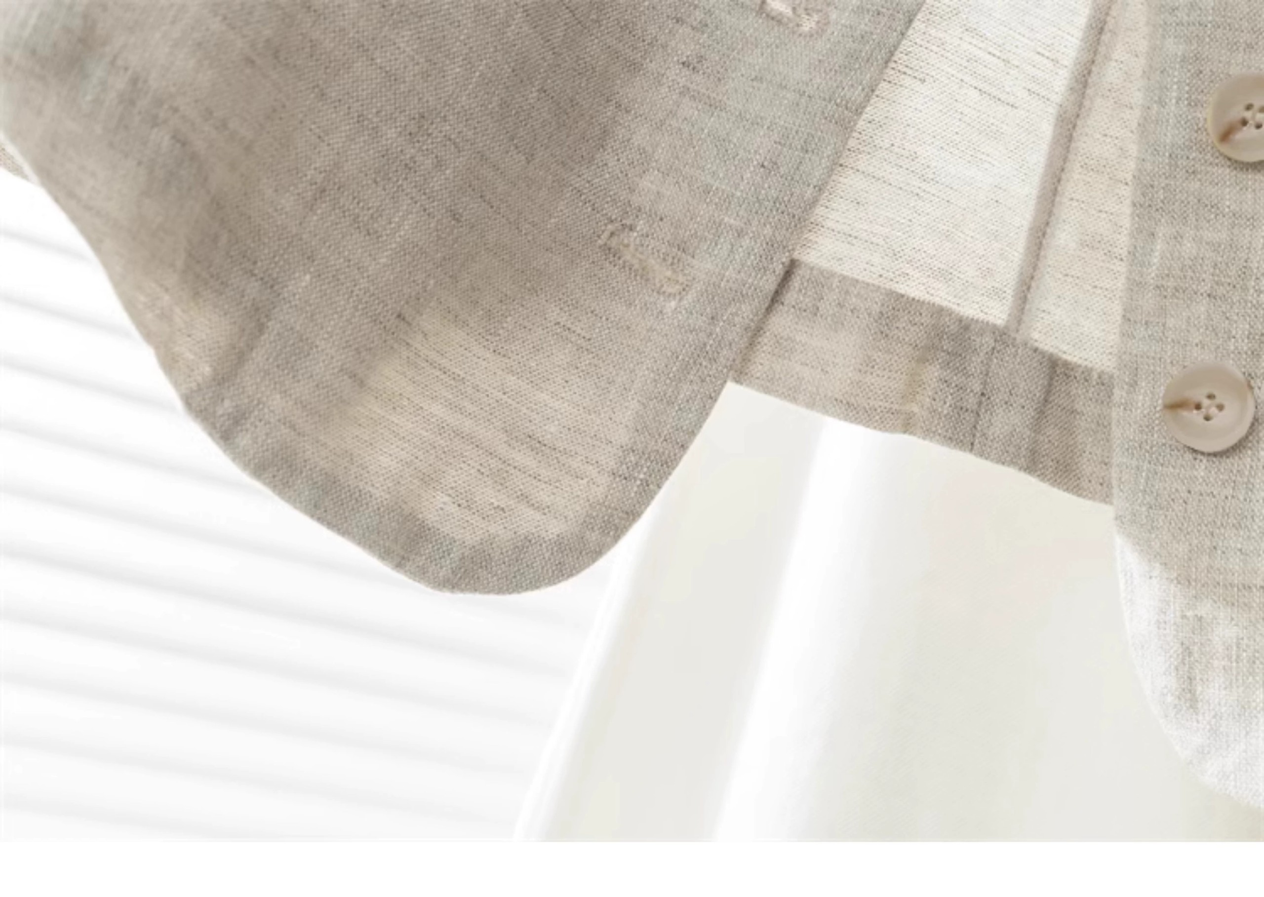 Áo blazer nữ linen mềm mát, áo gile nữ thiết kế bốn cúc chạy dọc phong cách Hàn Quốc siêu thanh lịch Bz02