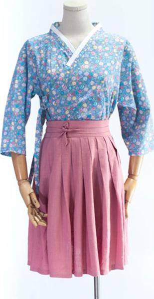 Áo Hanbok cách tân xanh hoa màu