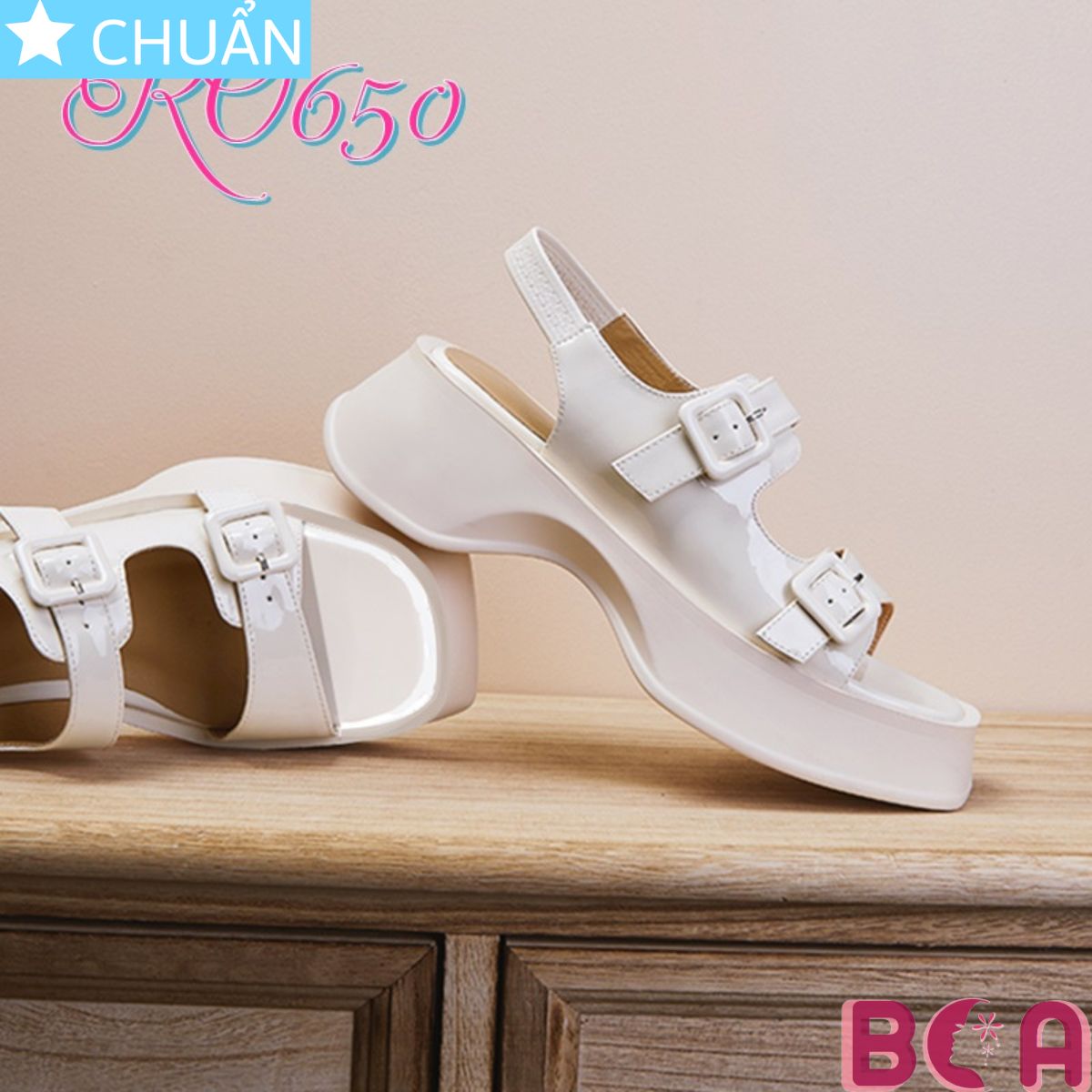 Sandal Cao Gót 4 cm RO650 ROSATA tại BCASHOP Đế Cao Su Êm Ái, Thiết Kế Độc Đáo và Hiện Đại, Phong Cách