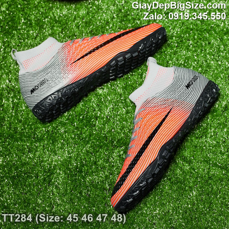 Giày đá bóng sân cỏ nhân tạo cỡ lớn 45 46 47 48 cho nam cao to chân ú bè. Big size soccer shoes for wide feet