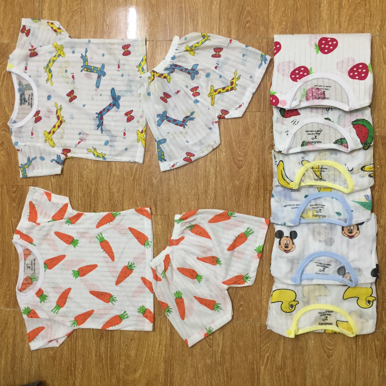 Combo 5 bộ Cotton Giấy đủ size cho bé từ 5-18kg có họa tiếtsiêu yêu cho cả bé trai và gái