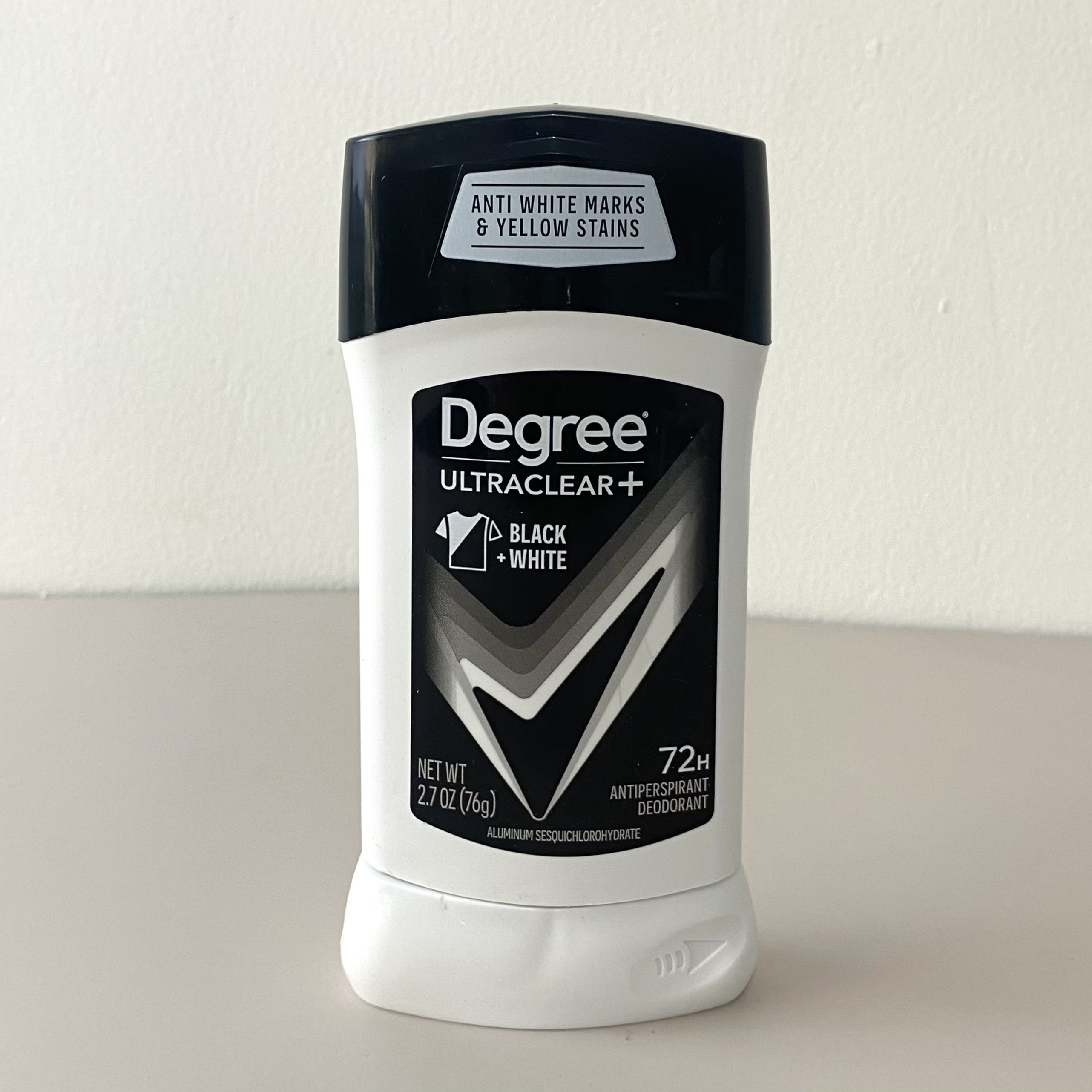 Lăn Khử Mùi Degree Men Black & White Ultraclear 72H Protection Nhập Mỹ