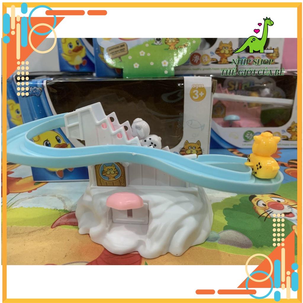 Đồ chơi Peppa leo thang không dùng pin