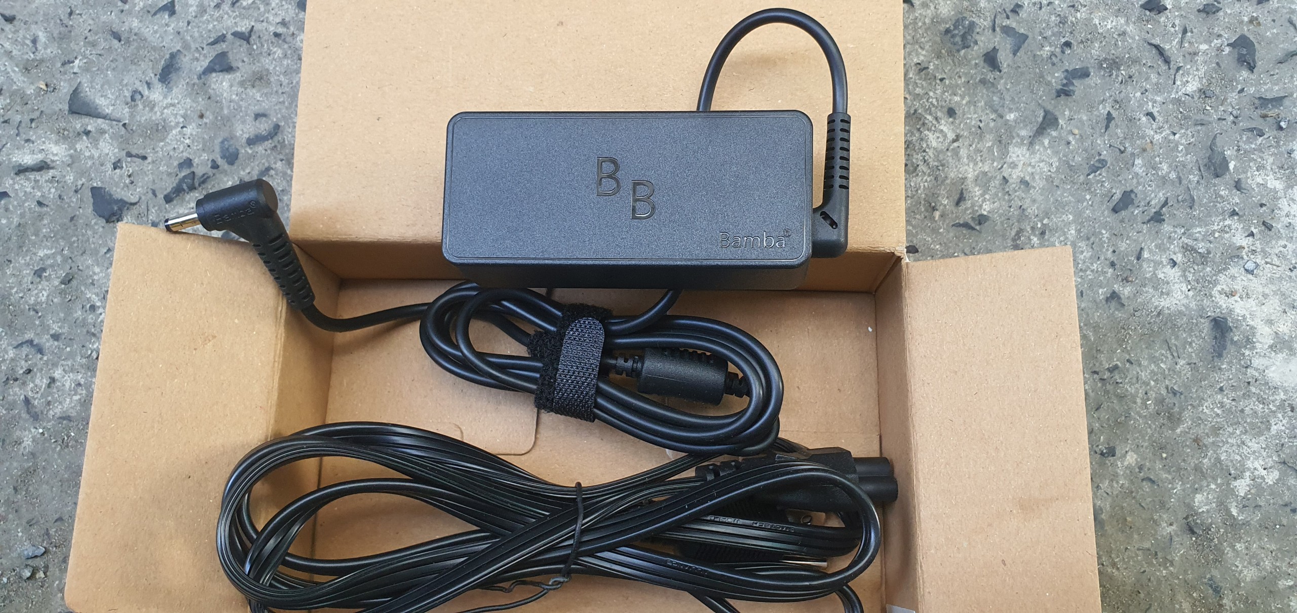 Sạc Laptop Lenovo 45w (20V - 2.25A) đầu đạn nhỏ, kích thước Size 4.0 x 1.7mm - Hàng chính hãng