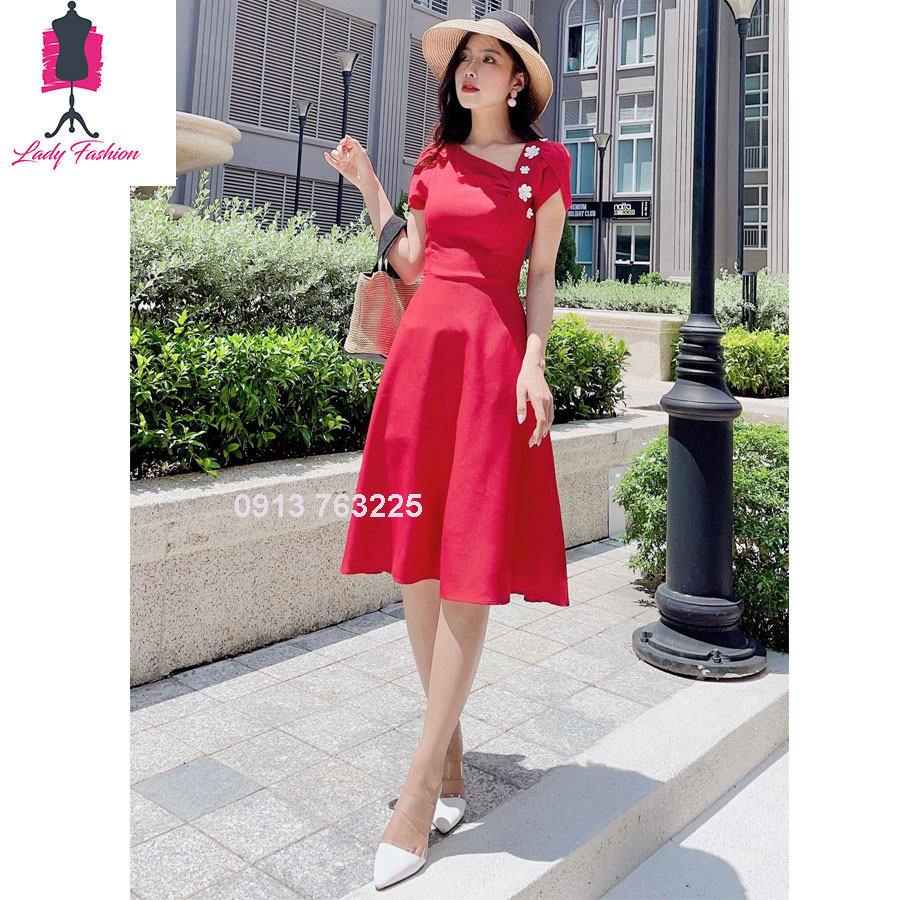 Đầm Xòe Đỏ Kết Hoa Trắng - Ms0605D - 2Xl