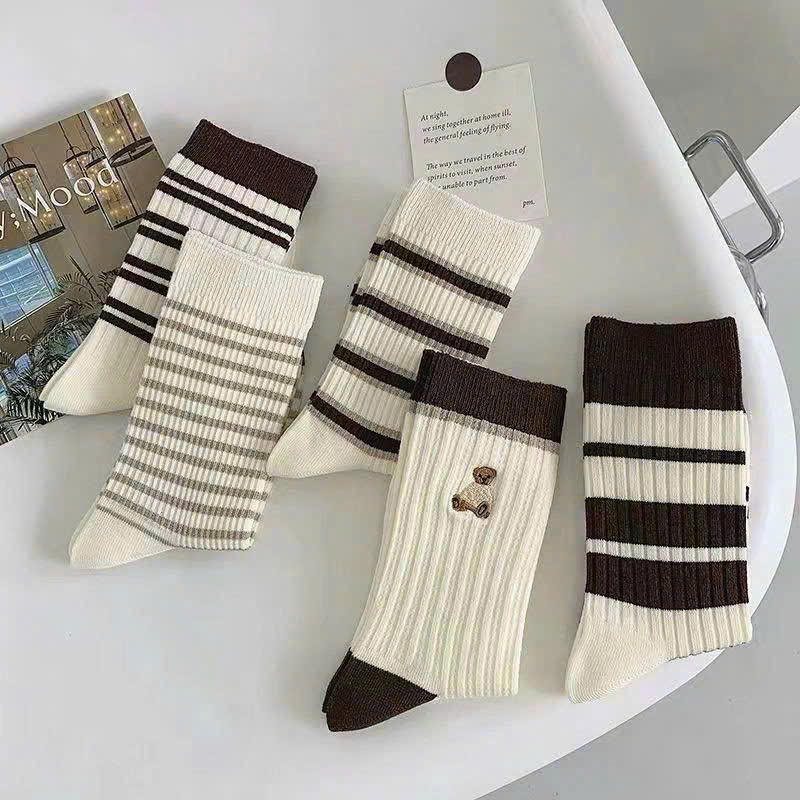 SET 5 ĐÔI TẤT NỮ GẤU KẺ CAO CỔ DỄ THƯƠNG DÀNH CHO NỮ