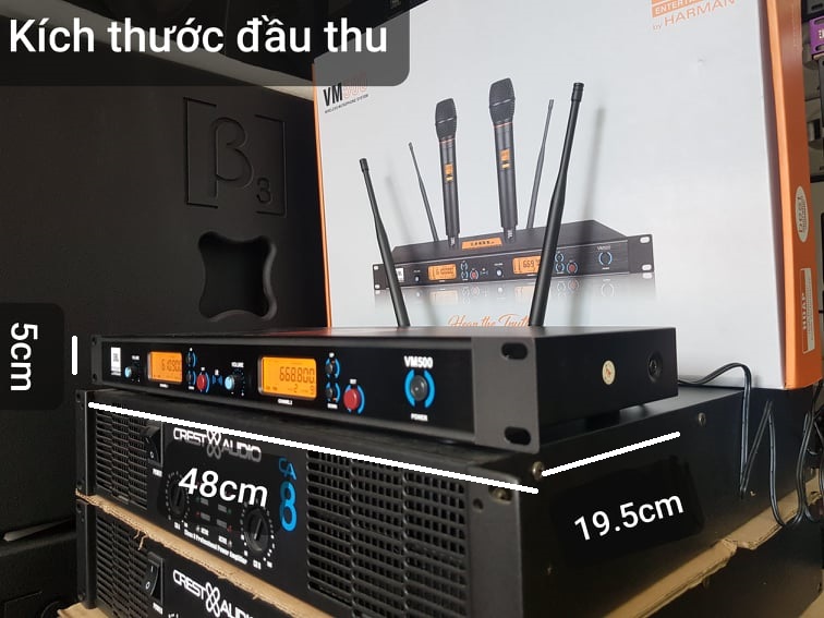 Bộ Micro không dây VM500: Hàng loại 1, Thu âm tốt, Sáng tiếng. Chống hú/rít, Tự ngắt tiết kiệm pin, Vỉ mạch tím