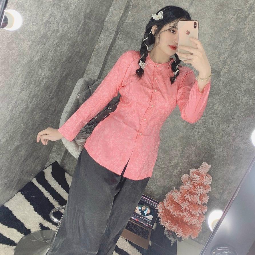 (GẤM BÀ BA cổ tròn S=2 QUẦN và ÁO BÁN RIÊNG) Bộ quần áo Phật tử, đồ lam đi chùa mẫu nữ vải gấm mã LH - Áo vàng đậm (Ko quần