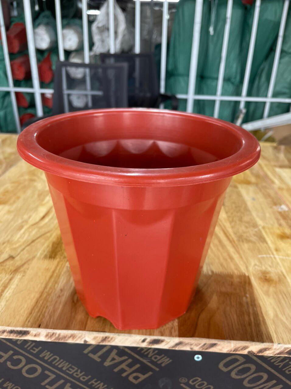 10 Chậu nhựa trồng cây hoa cảnh 30x28cm - Chậu nhựa E hàng công ty loại 1