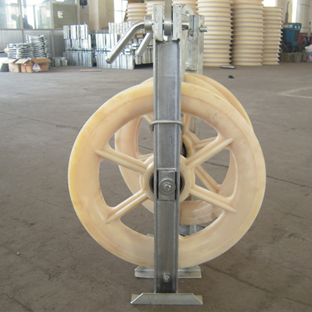 Puly Nhựa Kéo Dây Cáp Điện, Treo Con Lăn Trượt Ròng Rọc, Dây Cáp Nâng Băng Tải Bánh Xe Kích Thước 160*40mm - Hàng Chính Hãng