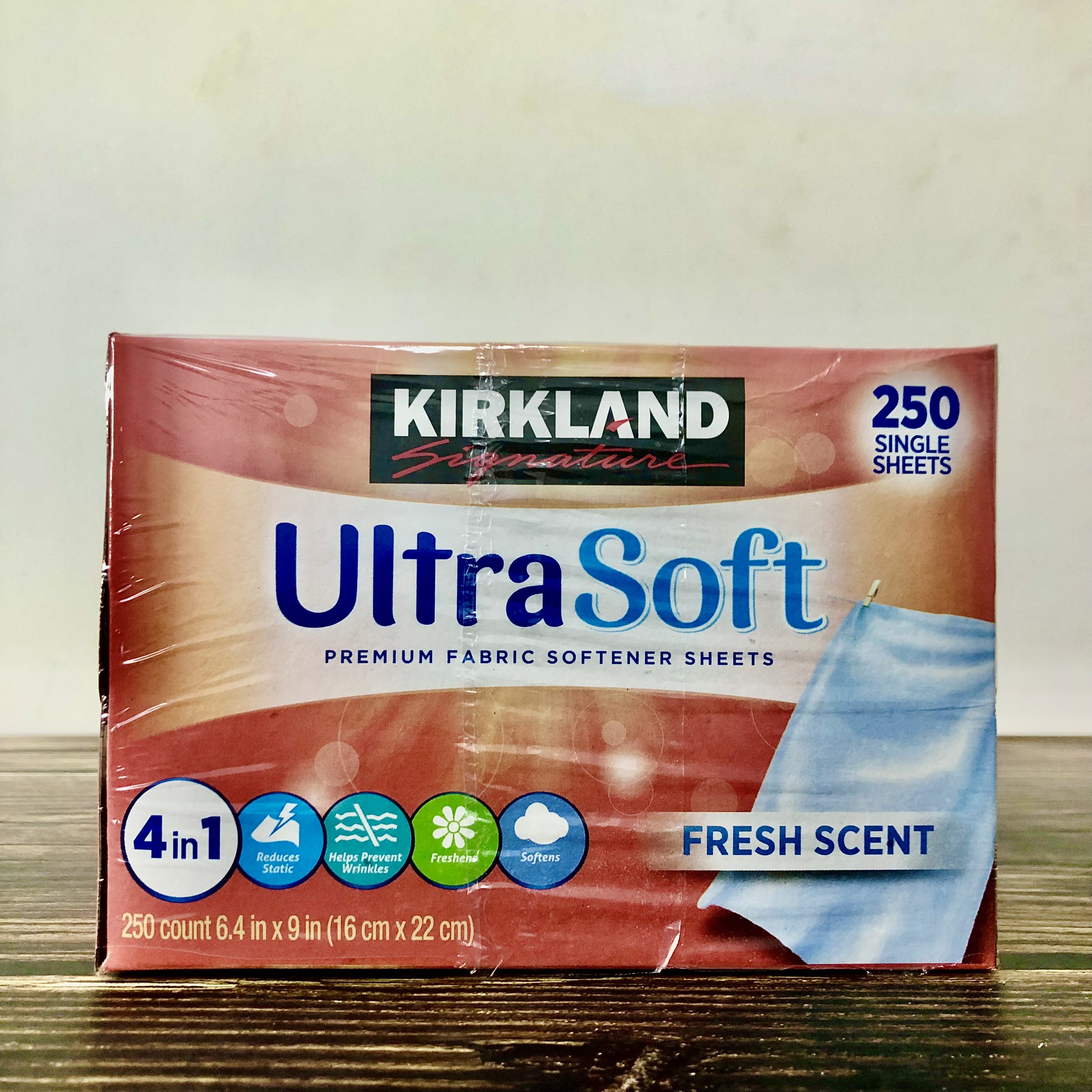 Set 2 Lốc Giấy Thơm Kirkland Signature Ultra Soft 250 Tờ Nhập Mỹ