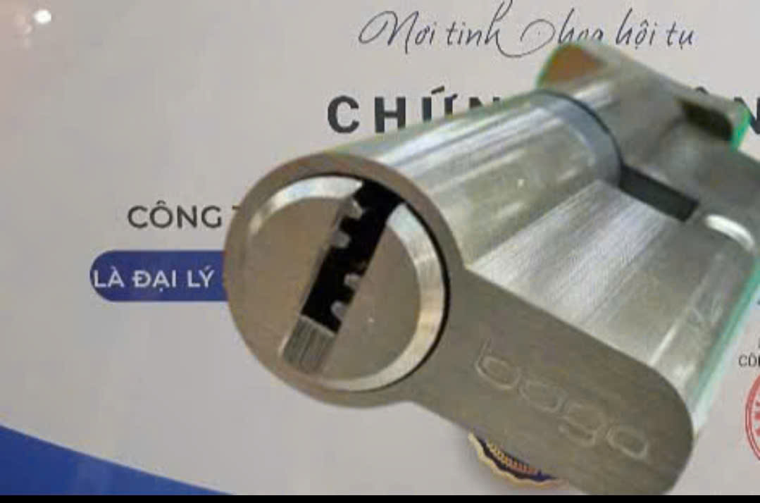 Tay nắm cửa đi - Lõi khóa mở ngoài - xám ghi