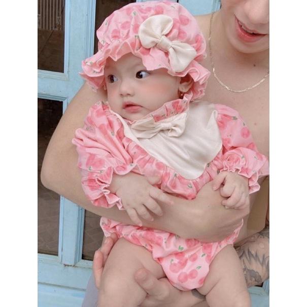 Body Mũ Hồng Cổ Bèo Chất Đũi Tằm Cho Bé Gái 3 Đến 12kg