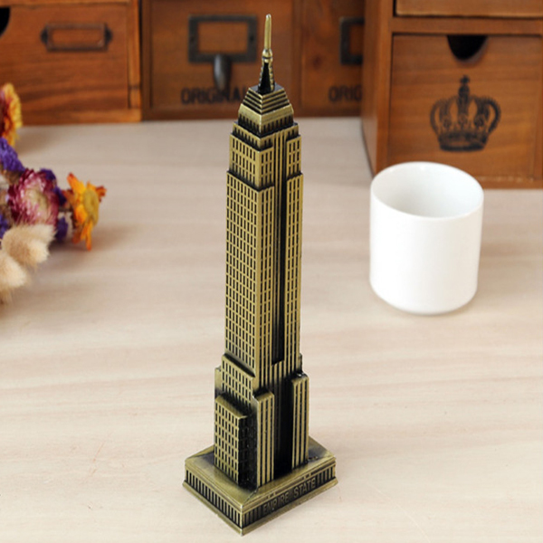 Mô hình tòa nhà Empire State cao 22 cm (Màu Vàng Rêu)