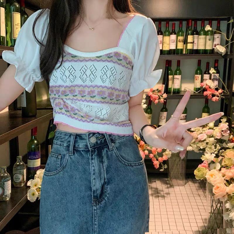 Áo kiểu croptop nữ tay ngắn cổ vuông dáng ôm thiết kế len dệt kim phối tay bồng phong cách Hàn Quốc trẻ trung