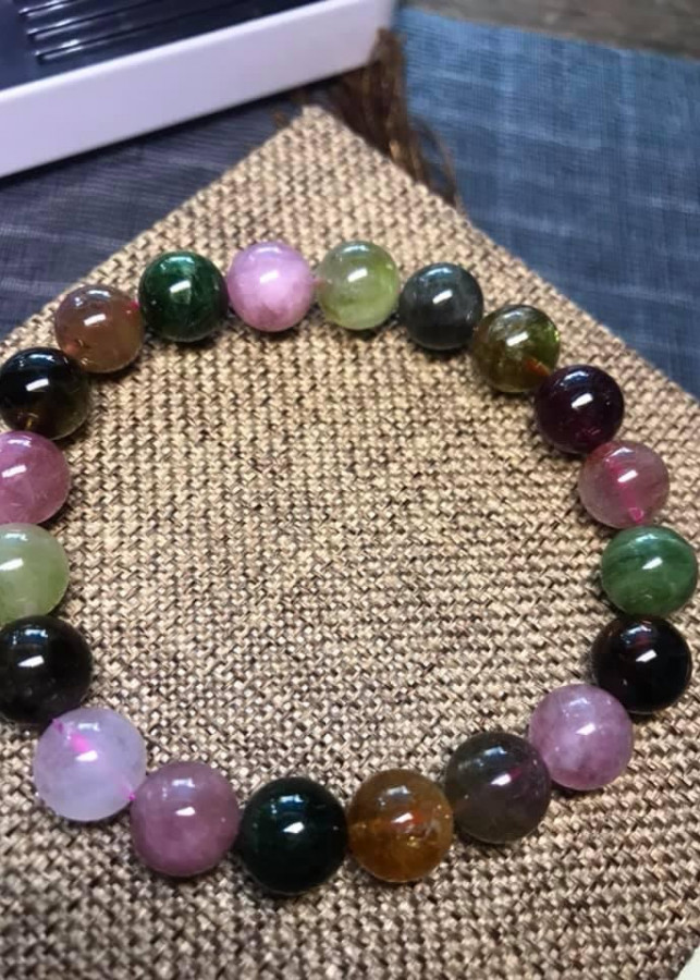 VÒNG ĐÁ TOURMALINE ĐẸP ĐẸP SIZE 10MM NỮ TẤT CẢ CÁC MỆNH