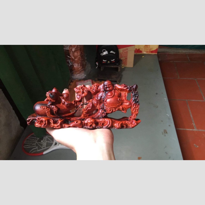 Tượng di lặc kéo bao tiền gỗ trắc mini để bàn làm việc, để xe ô tô cầu bình an may mắn