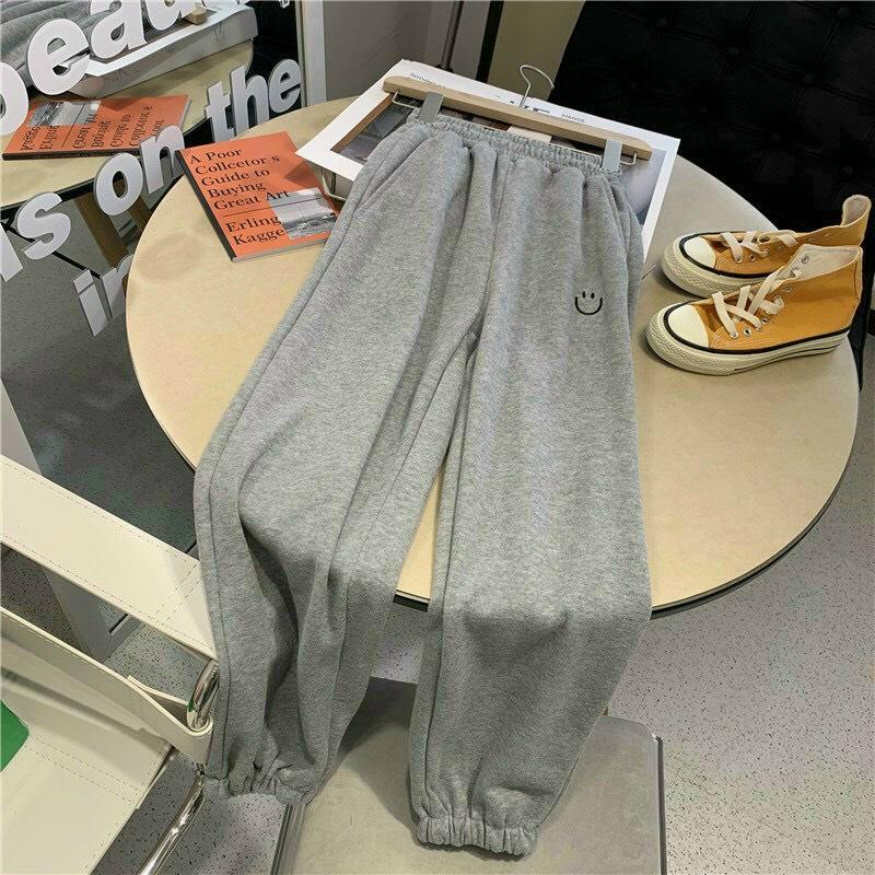 Quần Nỉ jogger Basic In Mặt Cười bo gấu ống rộng chuẩn phong cách hàn