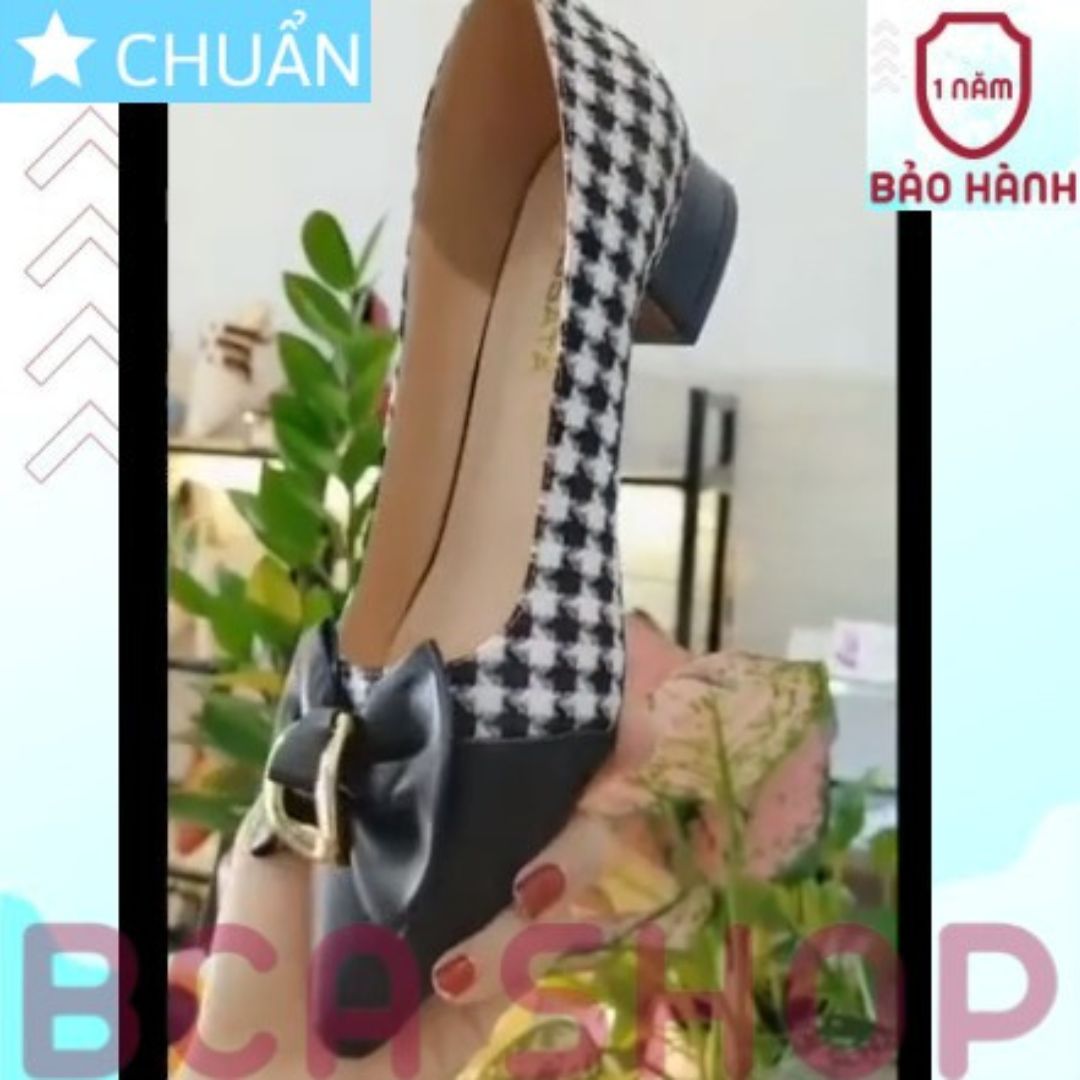 Giày Búp Bê Nữ 2p RO484 ROSATA Tại BCASHOP Mũi Nhọn Có Gắn Nơ Kèm Khóa Sành Điệu - Màu Đen