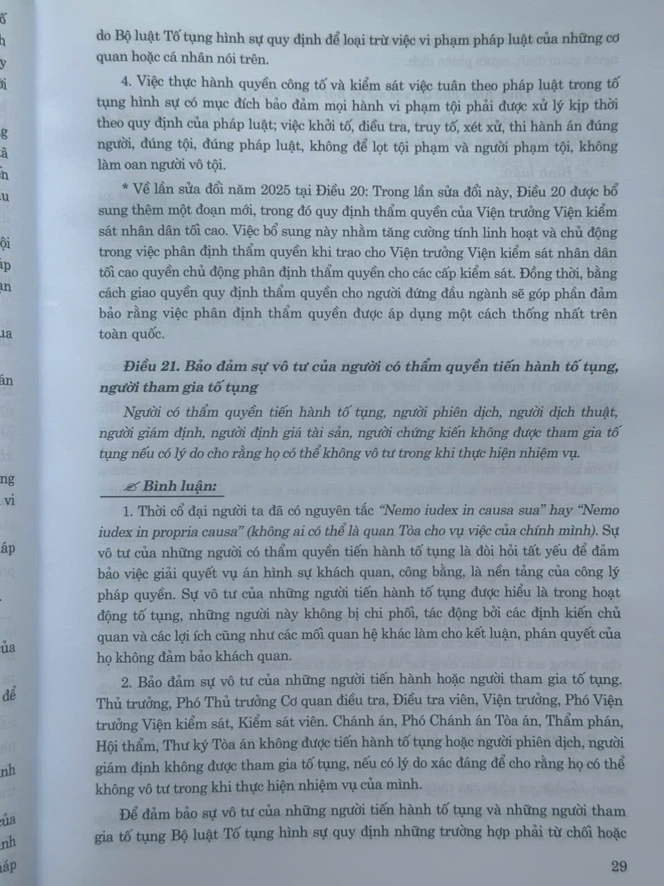 Sách Bình Luận Bộ Luật Tố Tụng Hình Sự năm 2015 sửa đổi năm 2021, 2024, 2025 (TS. Đinh Thế Hưng, TS. Trần Văn Biên) - V2657TA