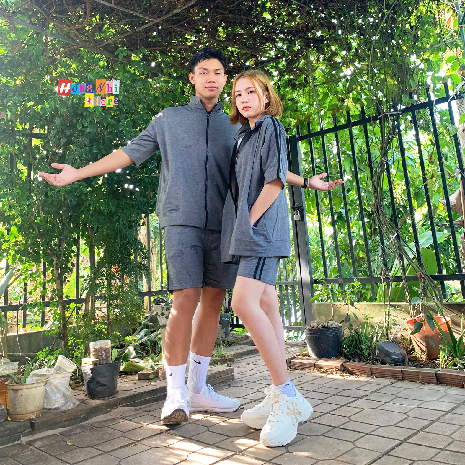 Set Bộ Thể Thao Oversize Ulzzang Unisex Áo Khoác Tay Ngắn Quần Short Màu Xám Cao Cấp - MM