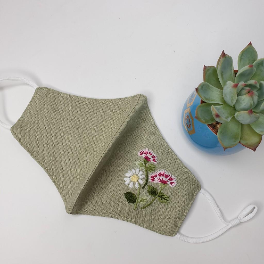 Khẩu trang thêu tay vải linen JL184