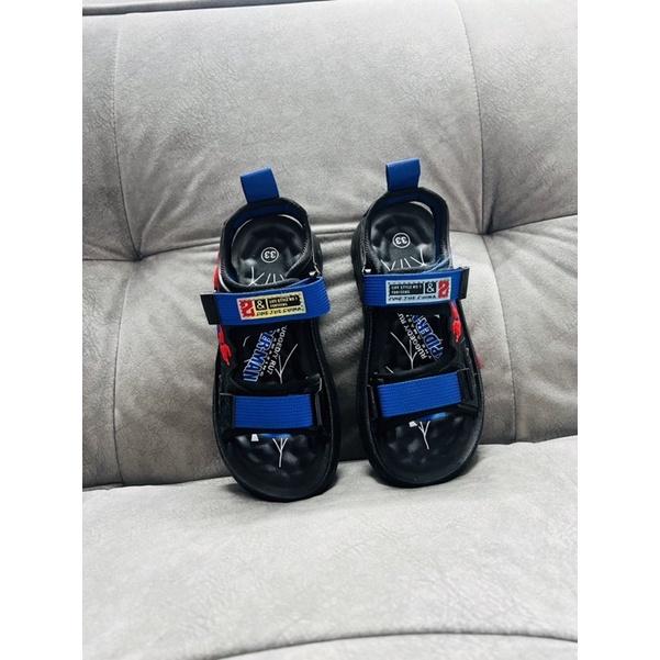 Sandal bé trai