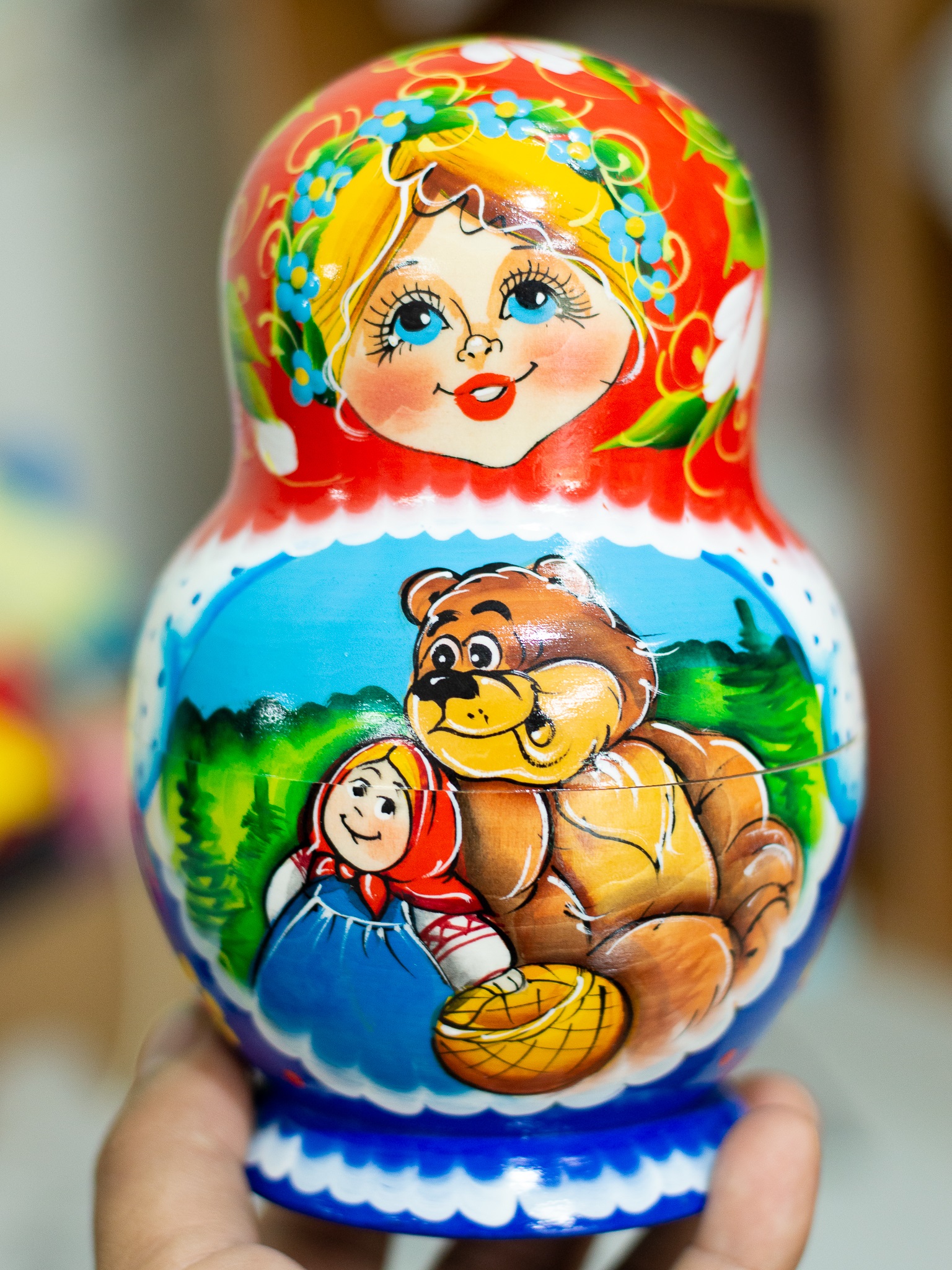 BỘ BÚP BÊ MATRYOSHKA 7 LỚP DÁNG TRÒN CAO 16CM VẼ HOA VĂN "CÔ BÉ KATIA VÀ CHÚ GẤU MISA"