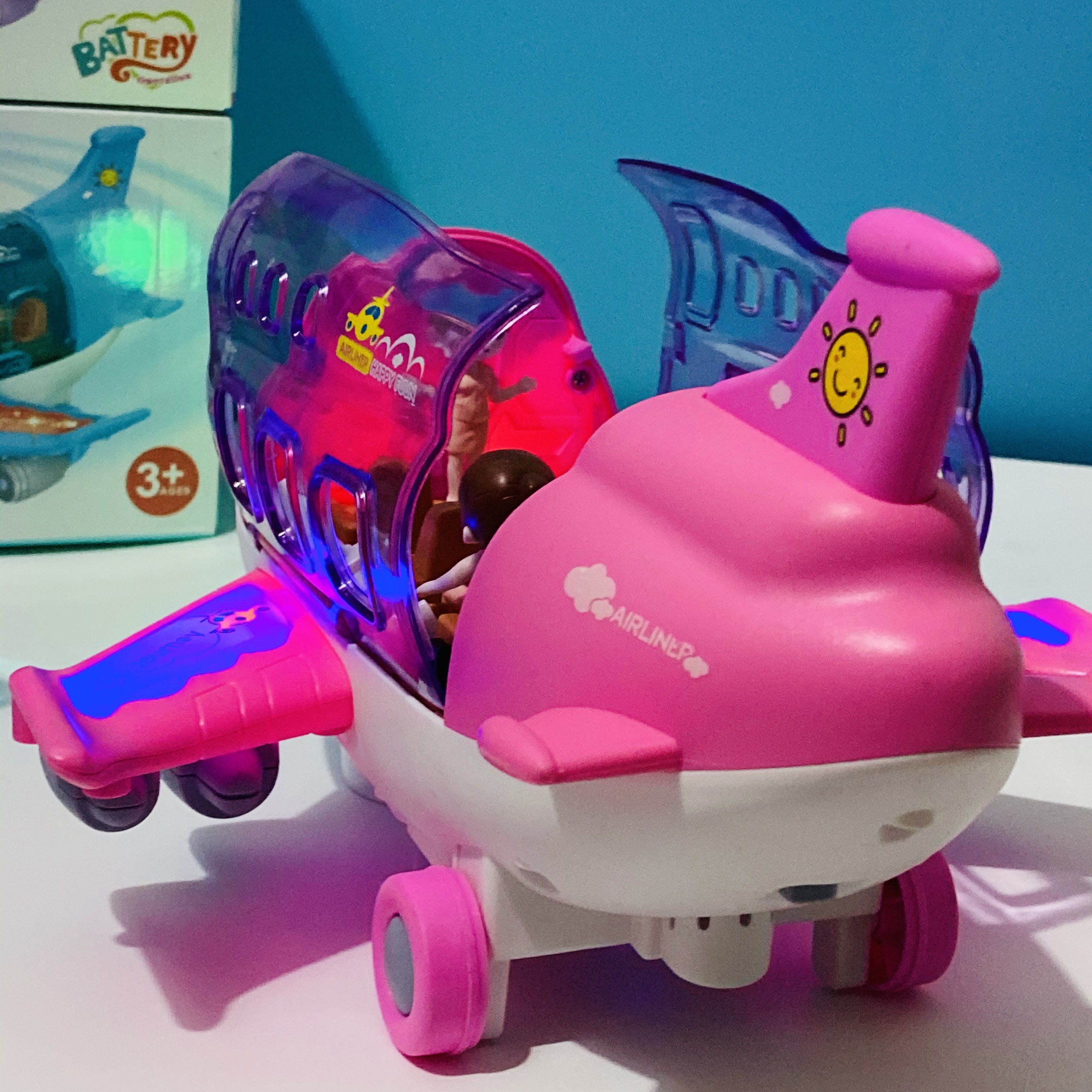 Đồ chơi máy bay chạy pin có thể gập mở  kèm 3 nhân vật Sticker xoay  360 độ