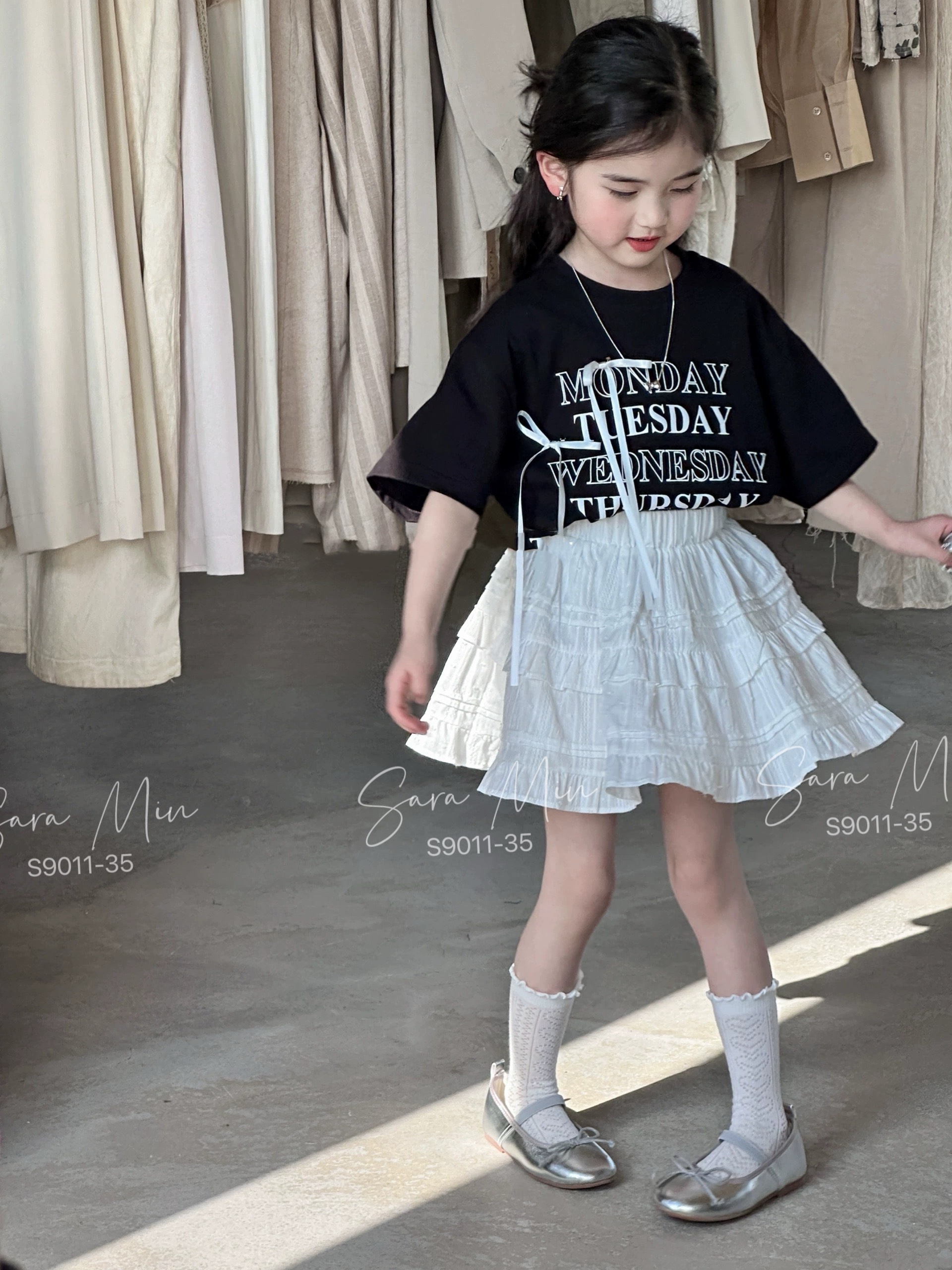 [Từ 1 đến 12 tuổi] Sét áo cotton tone đen chân váy trắng thô boi mềm mát bé gái đi chơi đến 45kg
