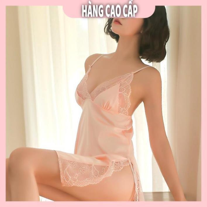 Váy ngủ lụa sexy hai dây ren ngực vạt xẻ tà gợi cảm với màu đỏ quyến rũ *