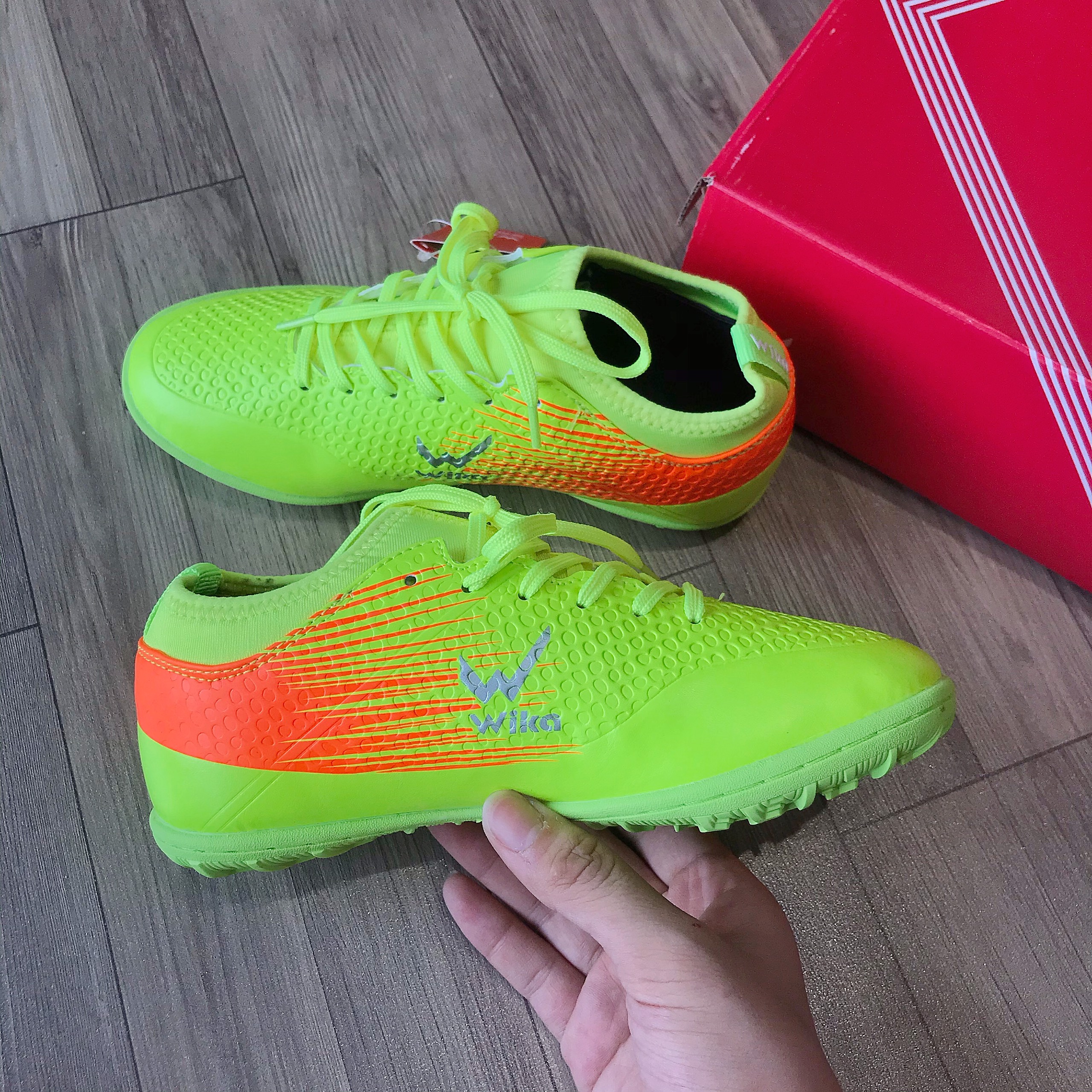 Giày Bóng Đá Wika Flash - Full Màu Size 32-43