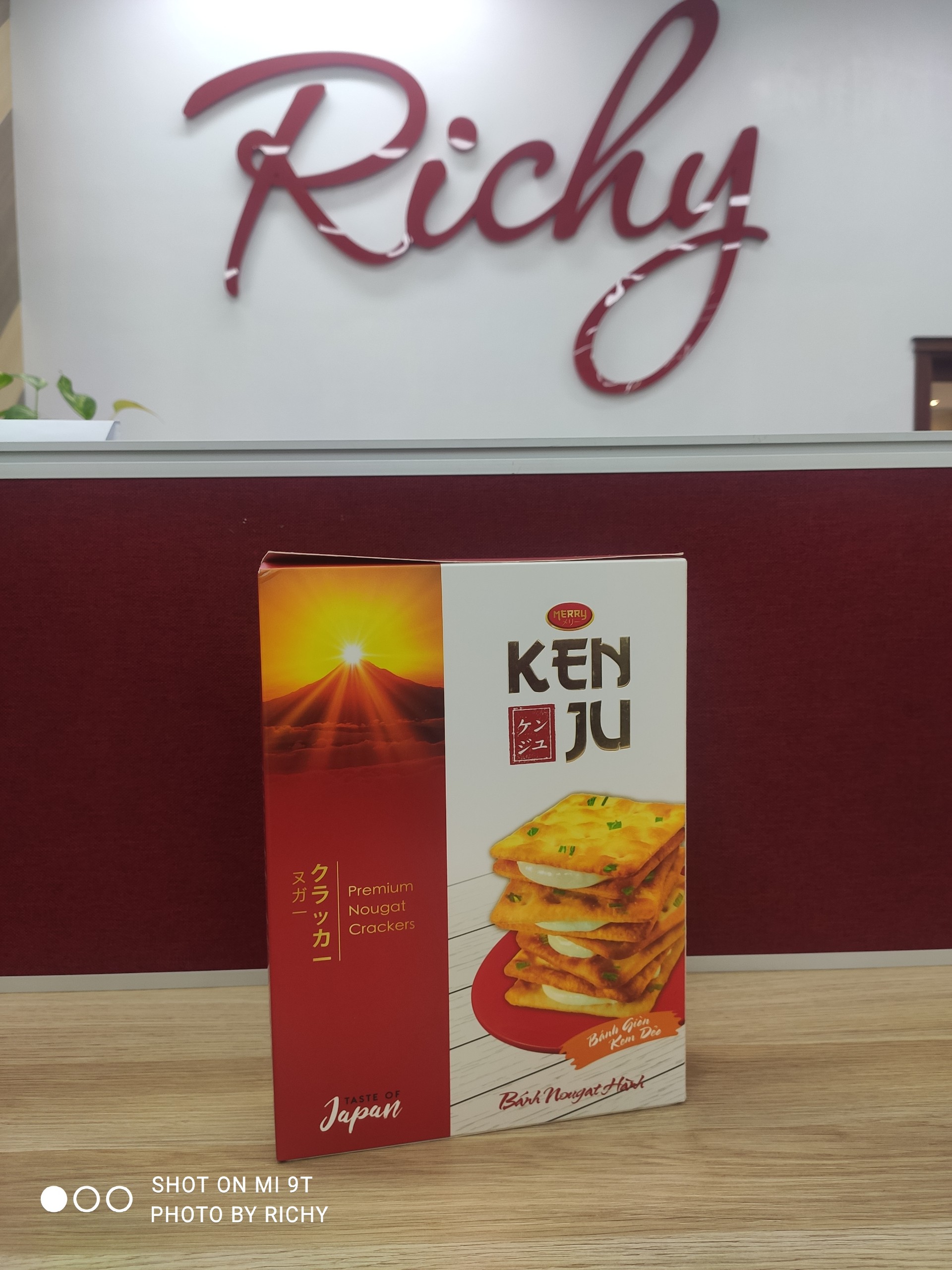 Bánh quy Richy KENJU giòn kem dẻo 279gr - hương vị Nhật